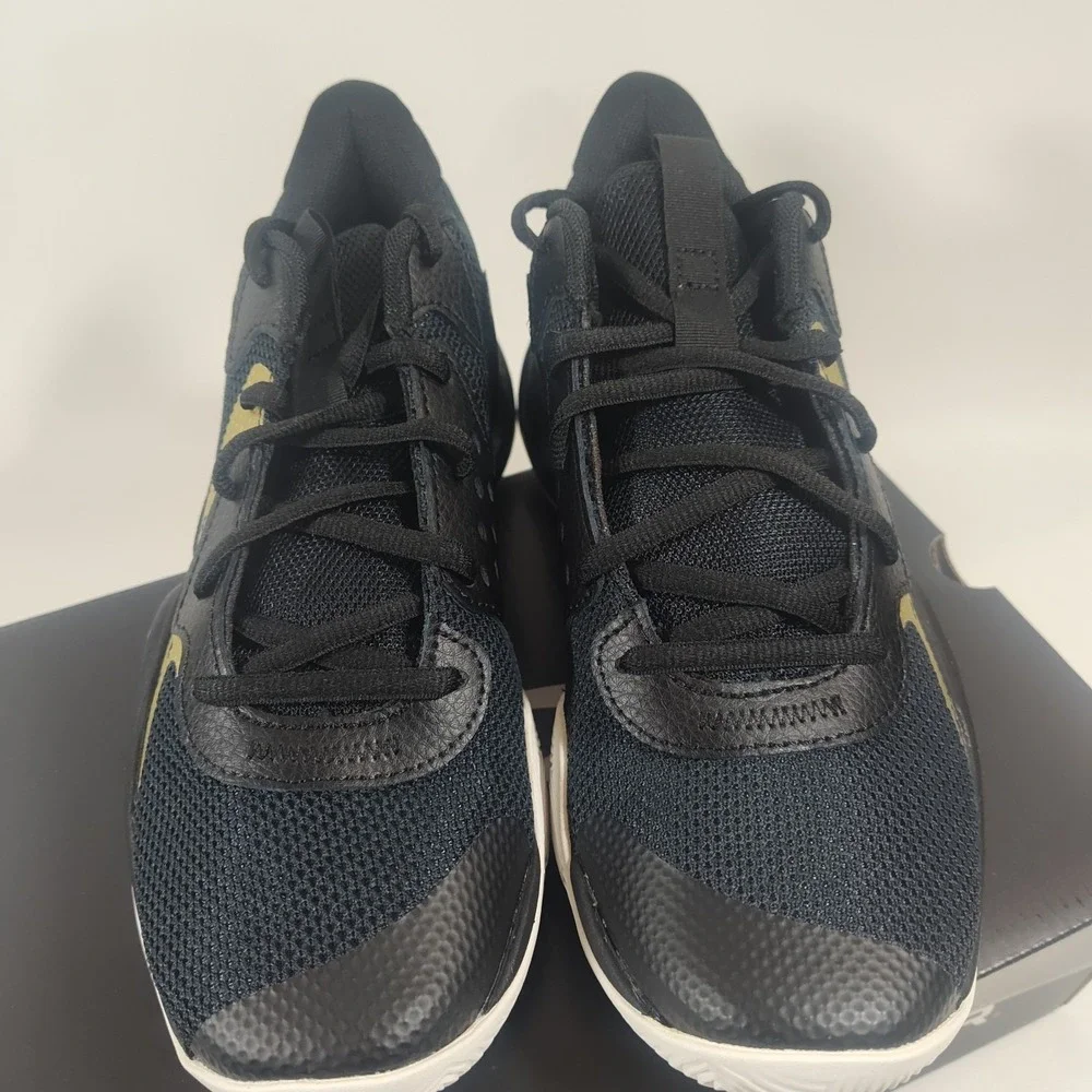 Youth Under Armour Jet '23 Black Metallic Gold 6.5Y‎